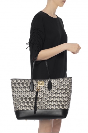 ‘studio’ shoulder bag, zdjęcie 2 ‘studio’ shoulder bag od Salvatore Ferragamo